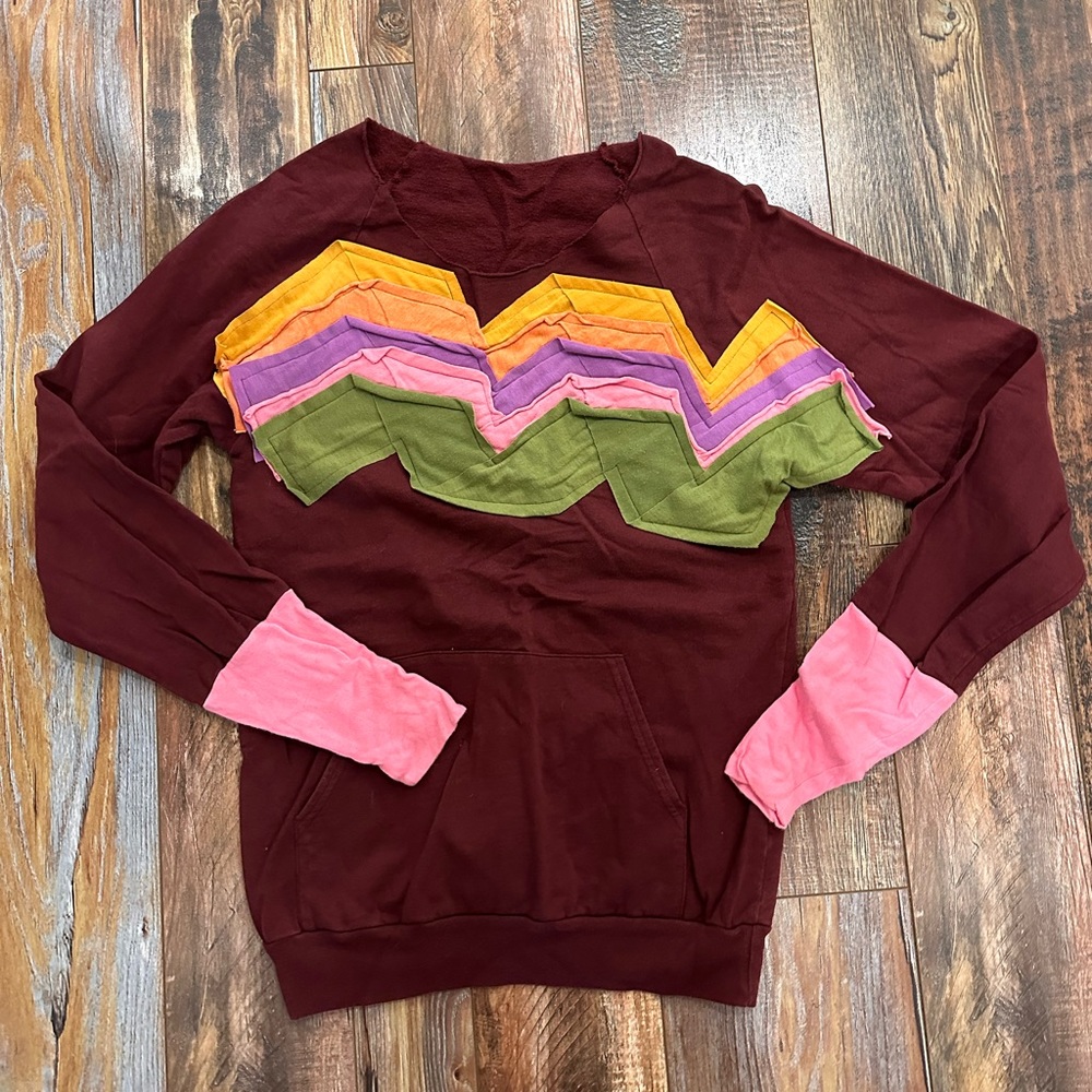 Evy’s Tree Sweatshirt with Pocket